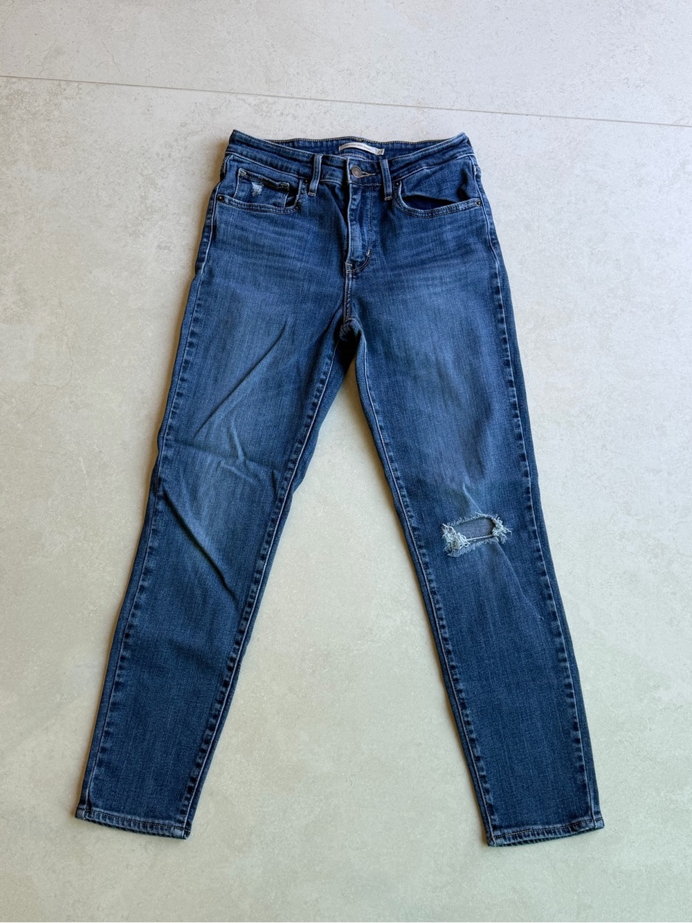 Women’s Levi’s Dark Blue Distressed Slim Jeans